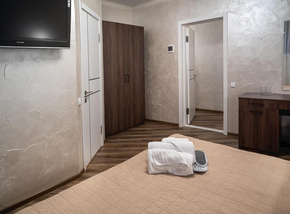 Safari-Club Otel Vinnitsya Dış mekan fotoğraf