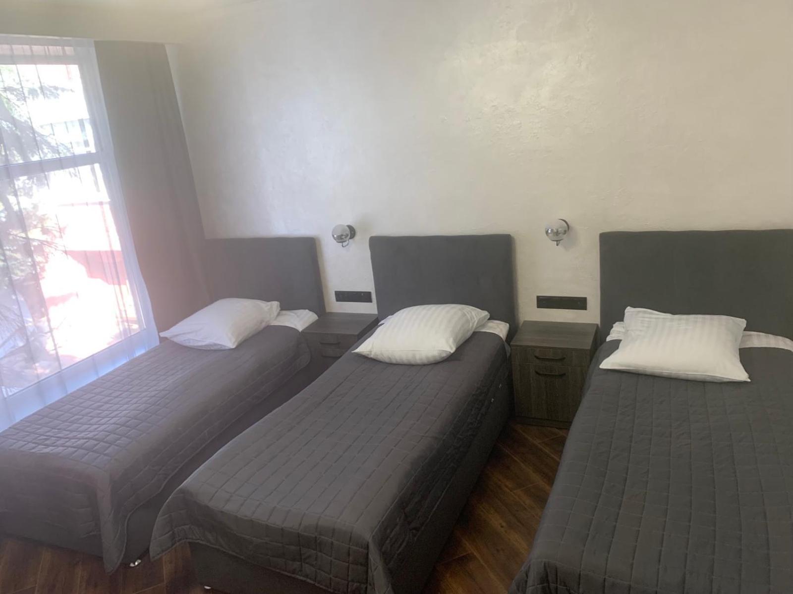 Safari-Club Otel Vinnitsya Dış mekan fotoğraf