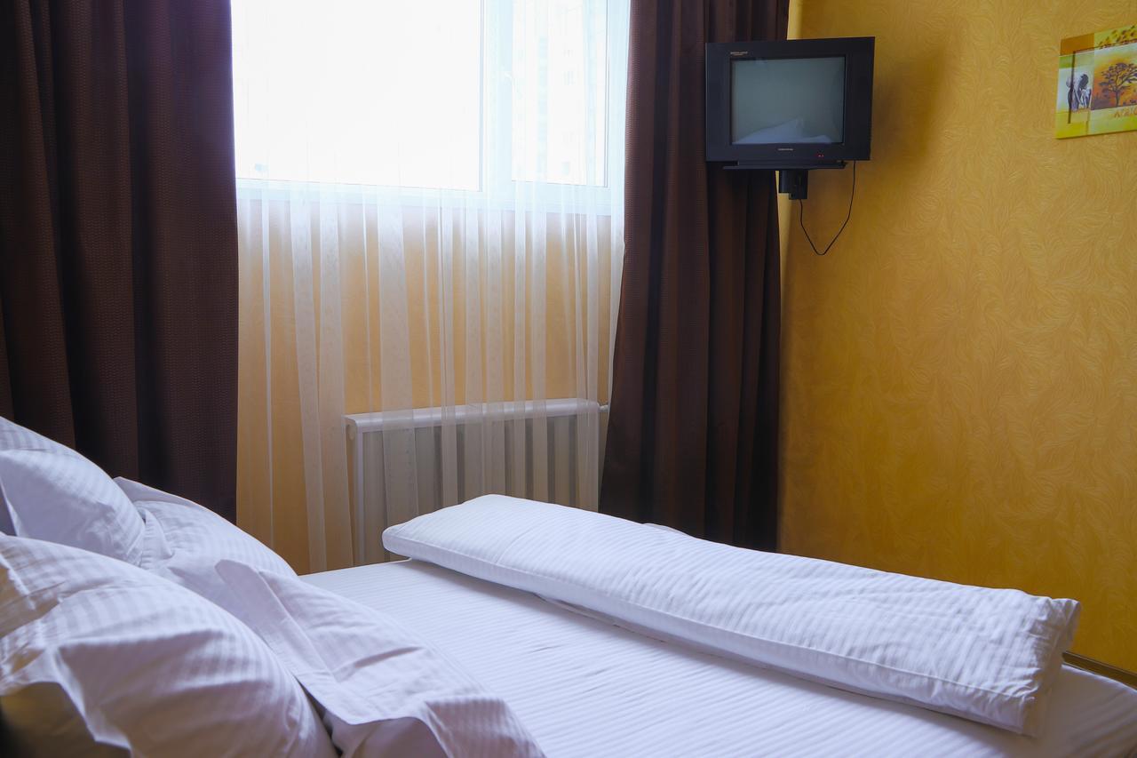 Safari-Club Otel Vinnitsya Dış mekan fotoğraf